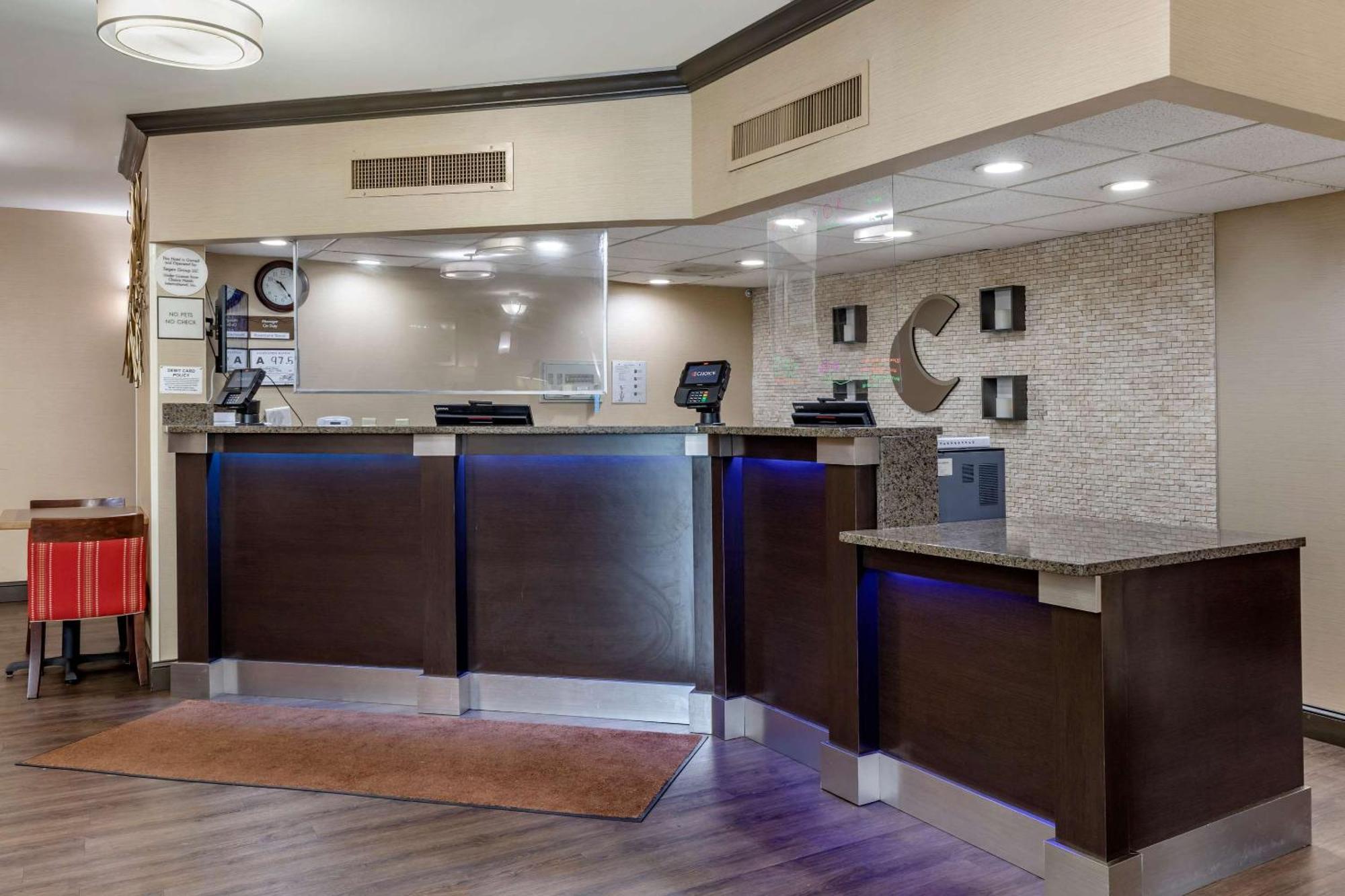 Comfort Inn Shelby Exterior photo